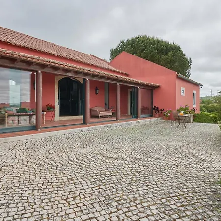 Deluxe Bedroom In Farmhouse, Swimming Pool, By Timecooler 3* Sobral de Monte Agraço