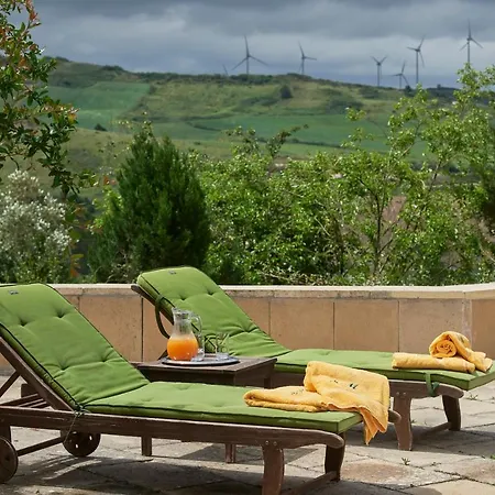 Deluxe Bedroom In Farmhouse, Swimming Pool, By Timecooler Guest house Sobral de Monte Agraco