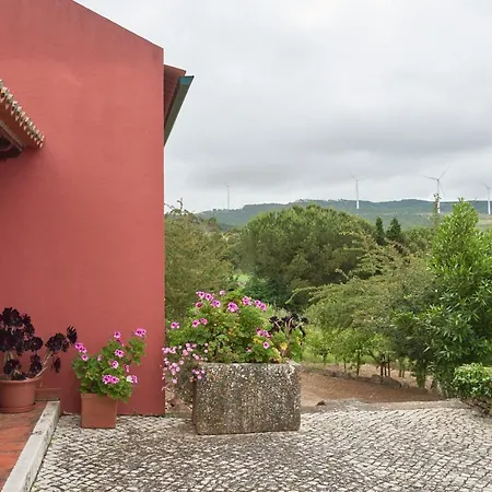 Deluxe Bedroom In Farmhouse, Swimming Pool, By Timecooler Sobral de Monte Agraco