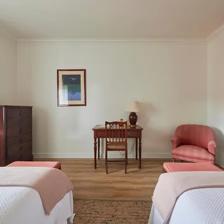 Deluxe Bedroom In Farmhouse, Swimming Pool, By Timecooler Guest house *