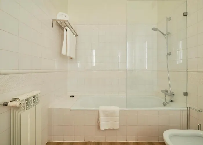 Deluxe Bedroom In Farmhouse, Swimming Pool, By Timecooler 3* Собрал-ди-Монти-Аграсу