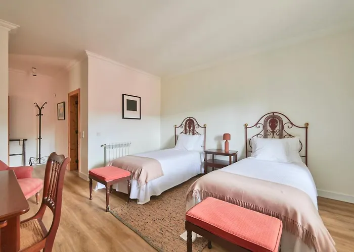 Гостевой дом Deluxe Bedroom In Farmhouse, Swimming Pool, By Timecooler 3*